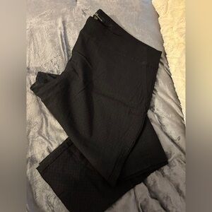 Dalia 20w black textured slip on pants